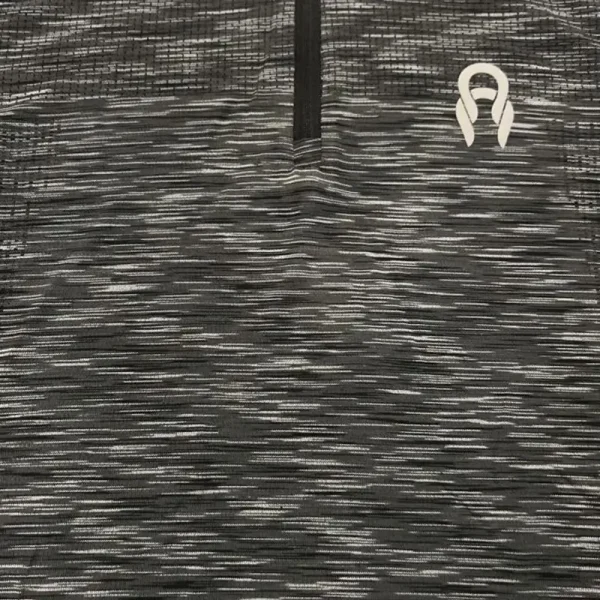 نیم‌ زیپ لاریمو مدل پرفورمنس ۰۳